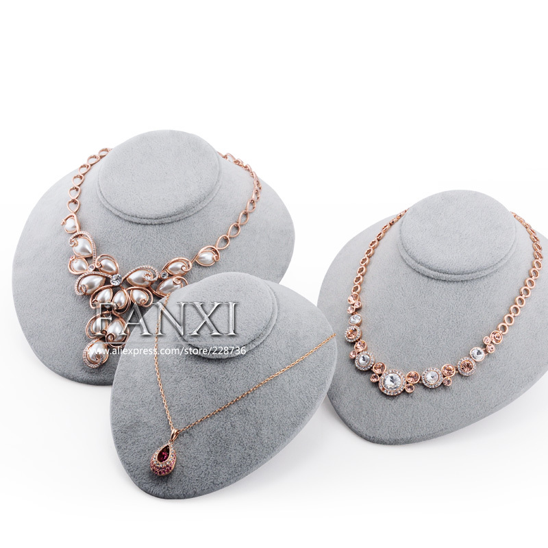 FANXI Wholesale factory custom wooden jewelry display mannequins cardboard support back gray velvet necklace neck form