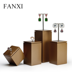 FANXI Wholesale Custom New Arrival Original Design Jewelry Display Set Ring Display Stand Earring Display Stand Wood Jewelry Display