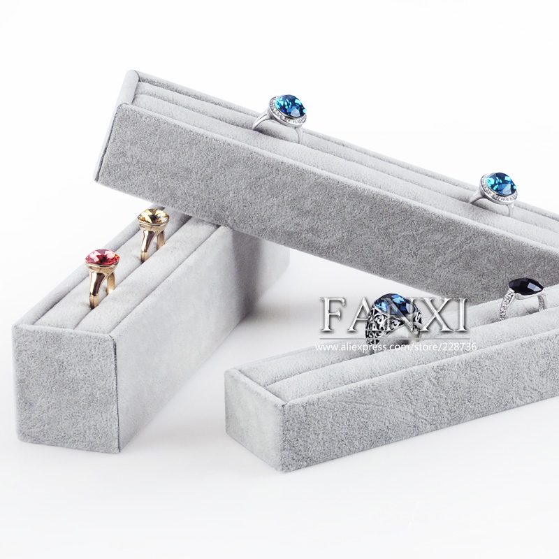 FANXI Manufacturer China Custom Rectangle Finger Ring Holder Gray Velvet Jewelry Display For Ring