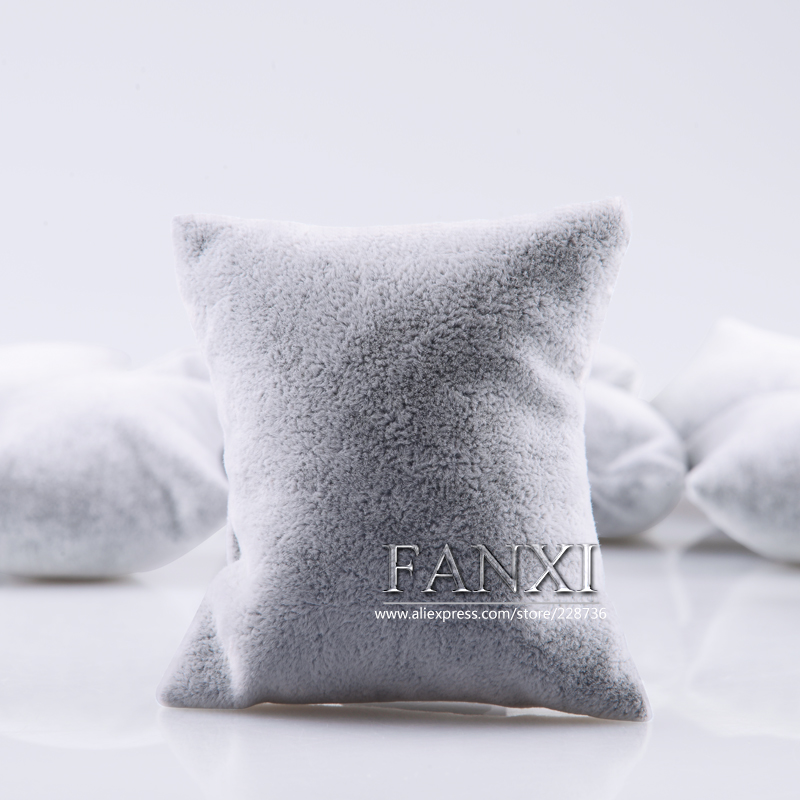 FANXI Factory Wholesale Bangle Bracelet Jewelry Display Holder Soft Pillow Grey Ice Velvet Watch Display