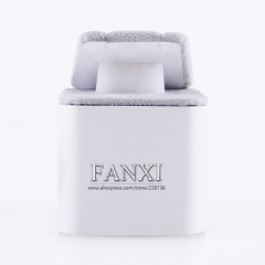 FANXI Custom White Lacquer Base Jewelry Display Props Wih Gray Velvet Top For Ear Stud Wooden Earrings Rack