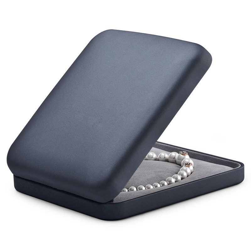 Leather jewellery packaging box with gray microfiber inside for ring pearl necklace