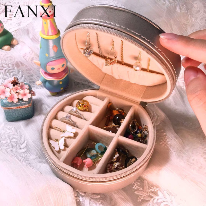 Simple portable leather jewelry storage box