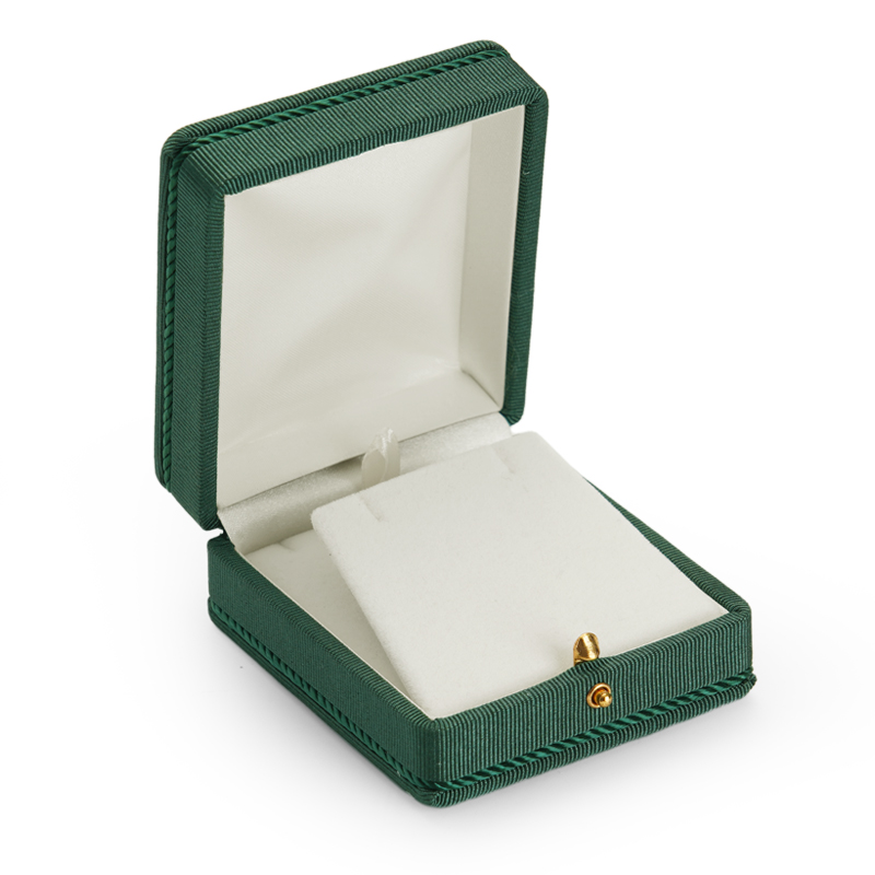 Green silk cloth jewelry packaging box with flannelette inside