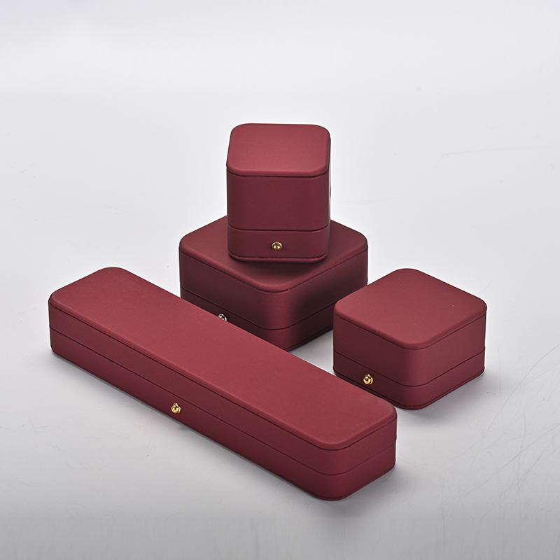 Custom logo wine red leather jewelry packaging box