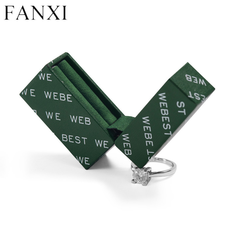 Simple design green colour ring box with microfiber inside