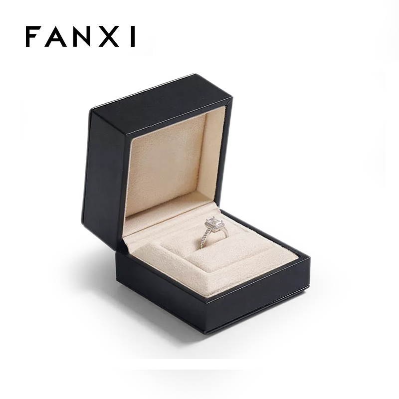 FANXI Luxury Custom Logo Plastic PU Leather Jewelry Box For Ring Necklace Holder Jewellery Packaging Box