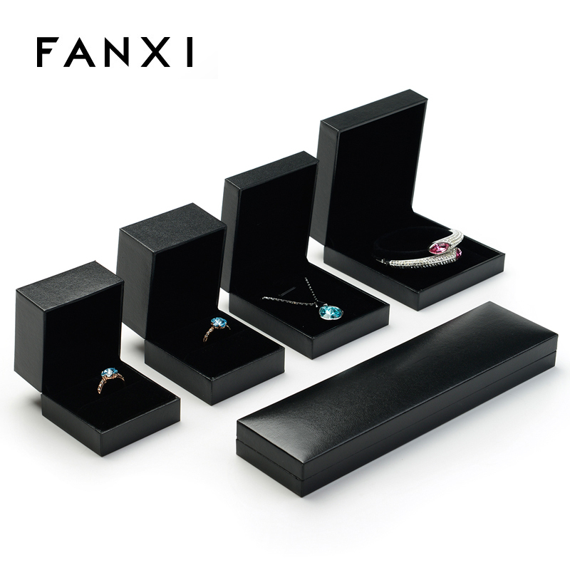 FANXI Wholesale Custom Logo Plastic Jewellery Packing Boxes For Ring Bracelet And Necklace Packaging Black Leatherette Paper Jewelry Box