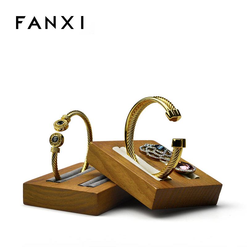 FANXI Wholesale Custom Wood Jewelry Displays With Microfiber Insert For Wedding Rings Bangle Bracelet Holder Wooden Ring Display