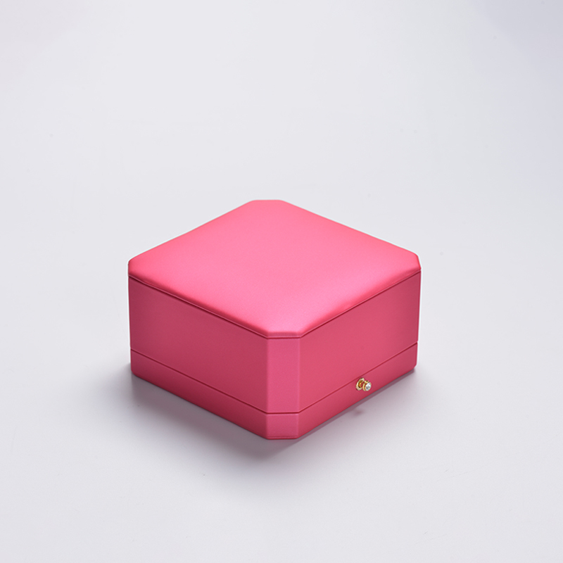 FANXI factory customize logo colour pink jewelry packing box