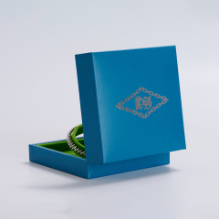 blue jewelry box_the jewelry box_luxury jewelry box