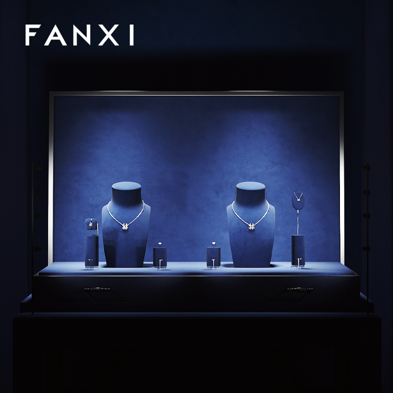 FANXI luxury leather and microfiber necklace display bust display stands