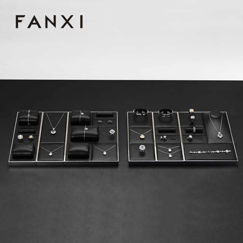 FANXI factory Black Leather metal jewelry presentation