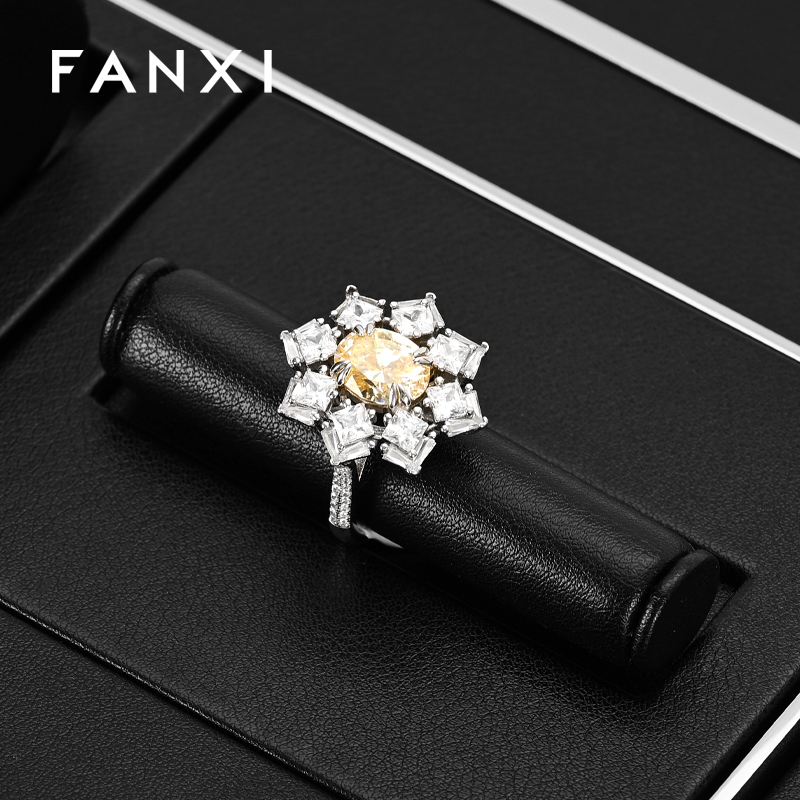 FANXI Black Leather metal luxurious jewelry display