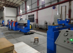 Horizontal mica tape wrapping machine for fire-resistant cable