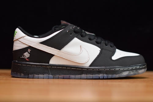 Staple x Nike SB Dunk Low “Panda Pigeon”