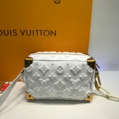 LV M44480 bag soft trunk vig