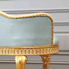 Baroque Style Living Room Queen Chair: Opulent Elegance for Luxurious Comfort