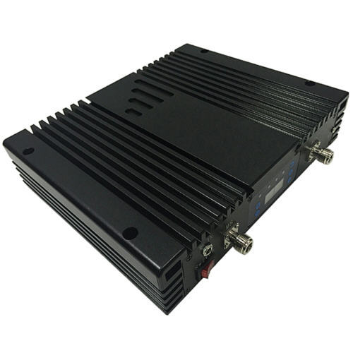 LTE800+GSM900+WCDMA tri band signal repeater