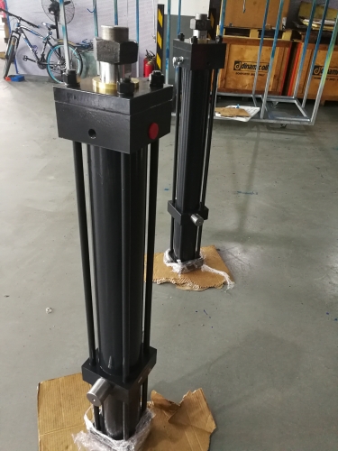 HC210 HYDRAULIC CYLINDER