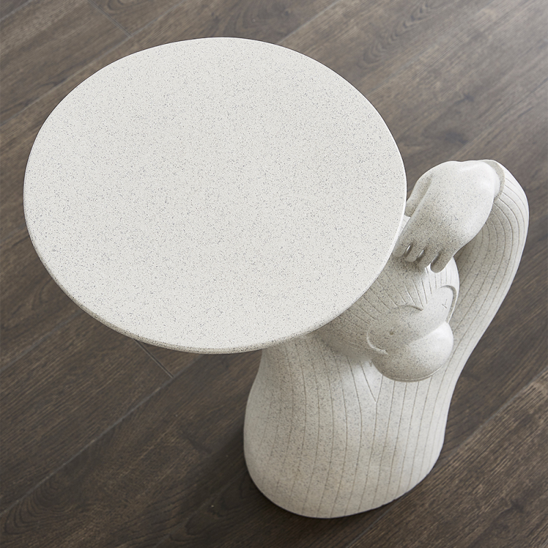 Stylish Monkey-Shaped Tray Coffee Table - A Unique Modern Design