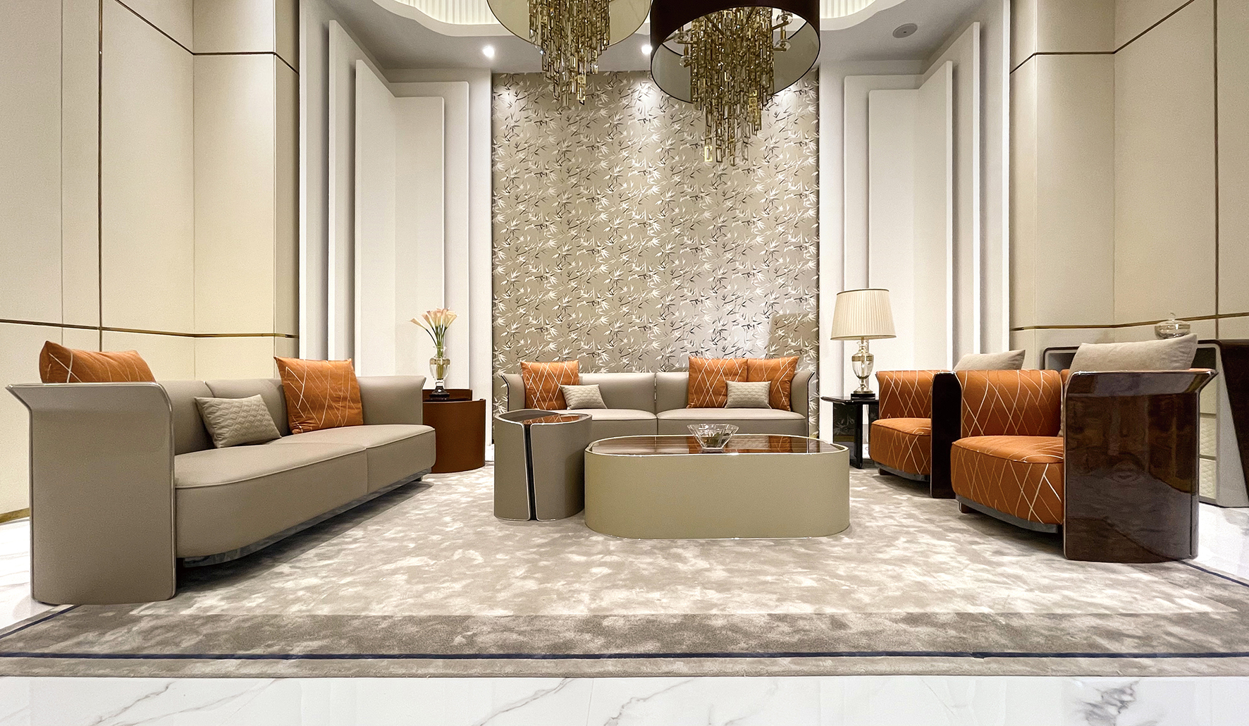 Elegant Comfort: Modern Luxury Casual Sofa
