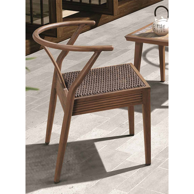 Outdoor dining chairs made of eco-friendly PE rattan