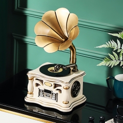 Retro Turntable Gramophone