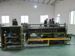 Horizontal ampoule bottle making machine