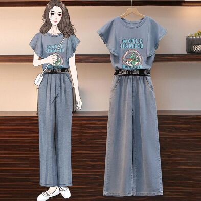 162284#T shirt +Pants Suit