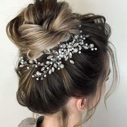 Unicra Bride Wedding Hair Comb Silver Crystal Bridal Hair Accessories Pearls Headpieces for Bride.