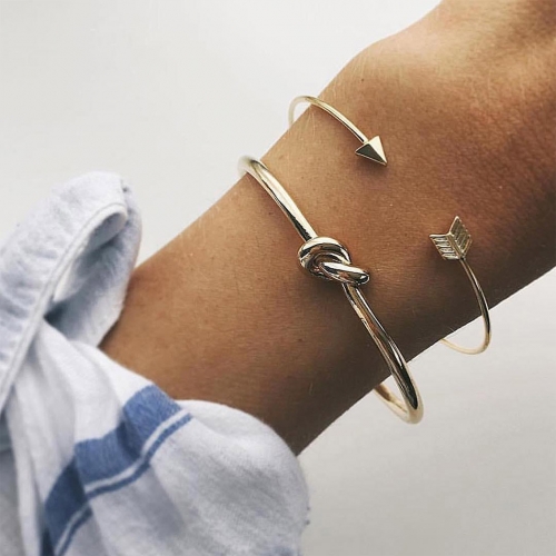 Boho Layered Arrowhead Bracelets Bangle Gold Knot Handmade Jewelry Beach Adjustable Chain Bracelet for Women and Girls