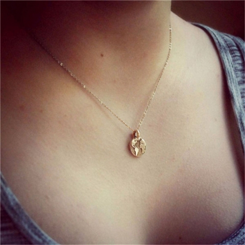 Fashion Map Pendant Necklace Gold Coin Necklaces Short Chains Jewelry for Women and Girls