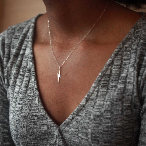 Fashion Pendant Necklace Silver Beach Lightning Chain Necklaces Drop Jewelry for Women and Girls