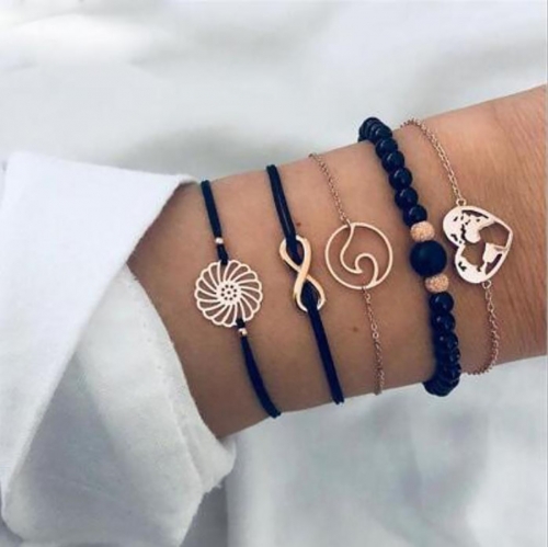 Edary Boho Map Bracelet Set Black Natural Stone Beaded Bracelets luck 8 Hand Accessories Hollow Wave Hand Chain Jewelry for Women and Girls(5Pcs)