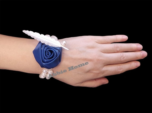 Wrist Corsage Party Prom Girls Hand Rose Flower