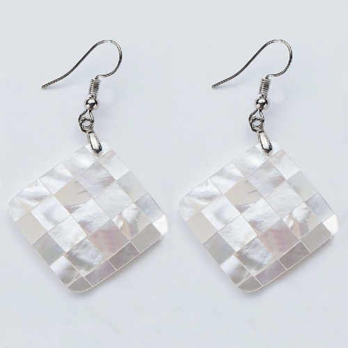 MOP84 Nature Jewelry Rhombus Ivory White Genuine Mother of Pearl Shell Earrings