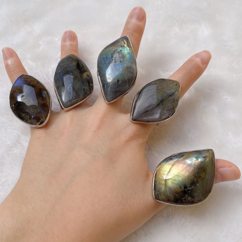 JGR01 Natural Flashy Freeform Labradorite Rings