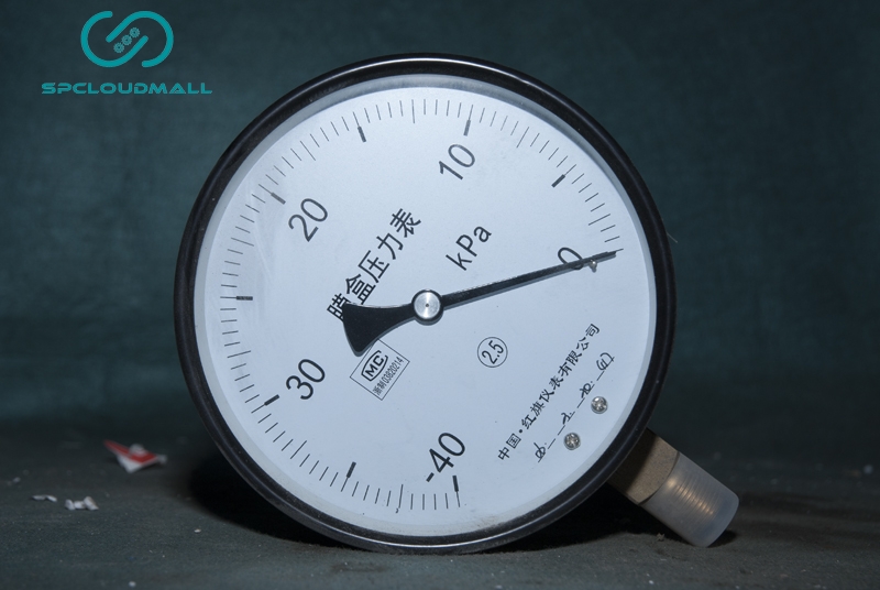 CAPSULE PRESSURE GAUGE  YE150 -40-0Kpa