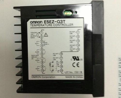 E5EZ-Q3T Omron Temperature Controller