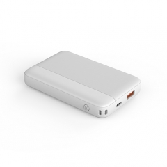 2023 trending product USB-C power bank 10000mAh travel charger PD20W external battery built in cable