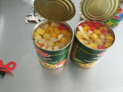 Canned Fruit Cocktail