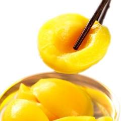 Canned yellow peach