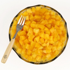 Canned yellow peach diced