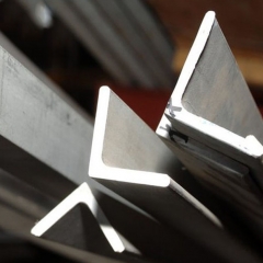 Hot Rolled Mild Carbon Steel Angle Bar For Construction