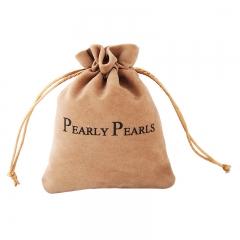 Pearly pearls velvet bag