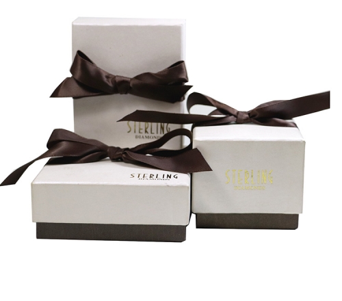 luxury jewelry packaging box with ribbon