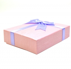 ribbon bow gift box