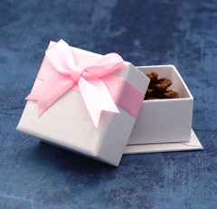 Factory Supply High Quality Valentine Pink Cardboard Gift Box Ribbon For Sale