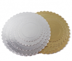 Different size die cut gold silver chipboard cake base boards with flower edge